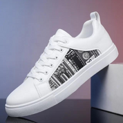 Weiße Herren-Sneakers aus Leder mit grafischem Patch | Valdis