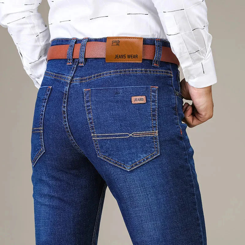 Geradlinige lässige Stretch-Jeans für Herren l Raivis