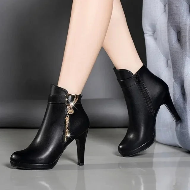 Botas-femininas-de-salto-redondo-salto-fino-com-z-per-sapatos-casuais-outono-e-inverno-nova.jpg_640x640_88c7837e-5599-4679-b3ba-2a2d9600ca05.webp