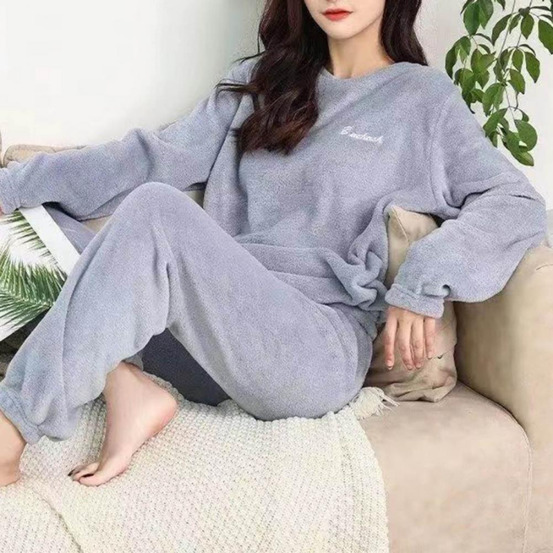 Winter Pyjama-Set | Warme Plüsch-Nachtwäsche für Damen l Correne