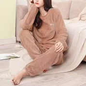 Winter Pyjama-Set | Warme Plüsch-Nachtwäsche für Damen l Correne