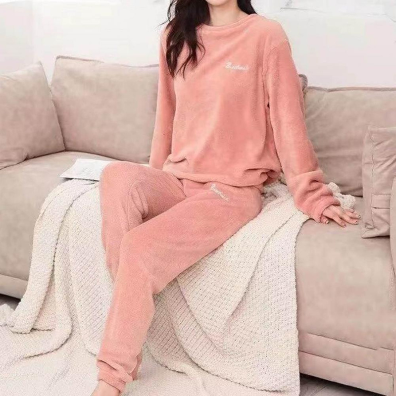 Winter Pyjama-Set | Warme Plüsch-Nachtwäsche für Damen l Correne