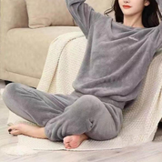 Winter Pyjama-Set | Warme Plüsch-Nachtwäsche für Damen l Correne