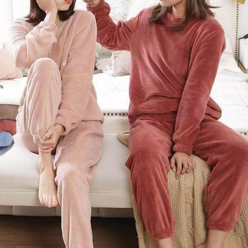 Winter Pyjama-Set | Warme Plüsch-Nachtwäsche für Damen l Correne