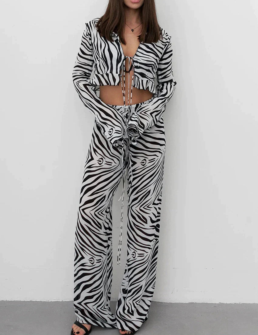 Marthaqiqi-Striped-Female-Pajamas-Set-Sexy-V-Neck-Sleepwear-Long-Sleeve-Nightwear-Crop-Top-Lace-Up_1315ae72-9252-452a-9716-28abe9e75d35.webp