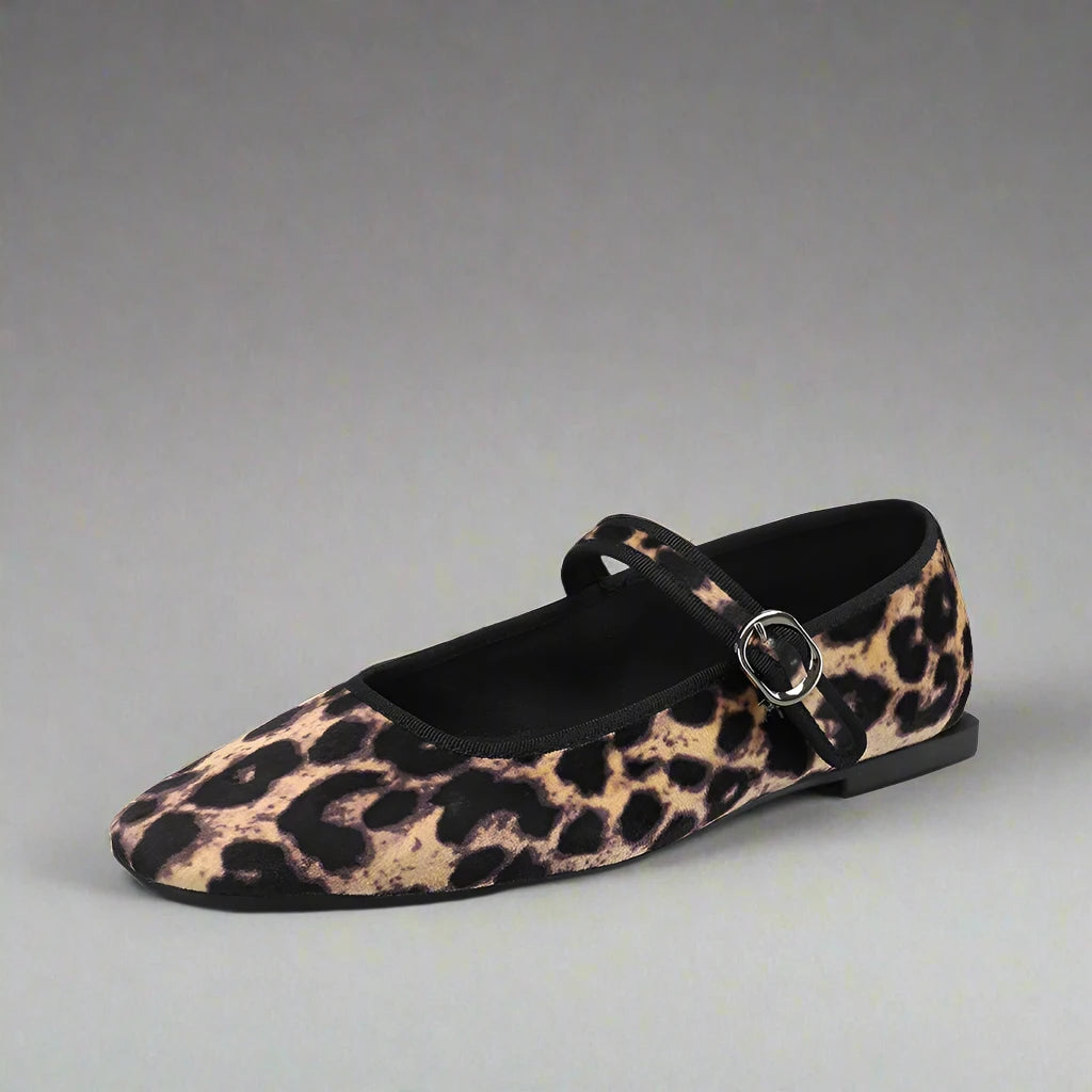 Mary Jane Ballerinas aus Samt mit Leopardenmuster | Harrela