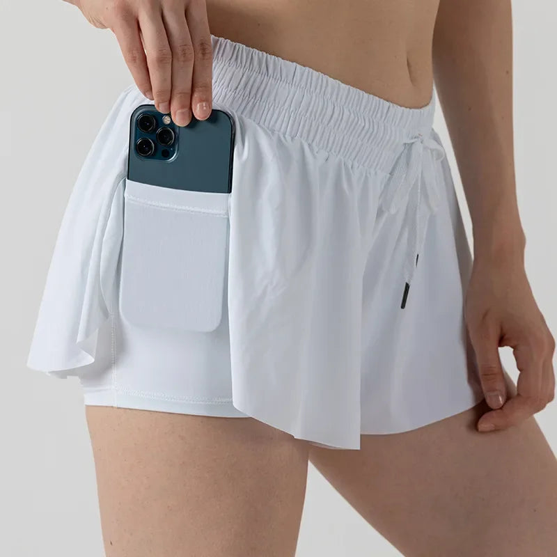 Fließende Sportshorts mit integriertem Skort | Elviana