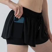 Fließende Sportshorts mit integriertem Skort | Elviana