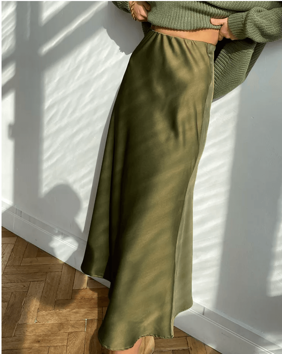 Eleganter Damenrock aus Satin in Midi-Länge | Domini