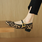 Mary Jane Ballerinas aus Samt mit Leopardenmuster | Harrela