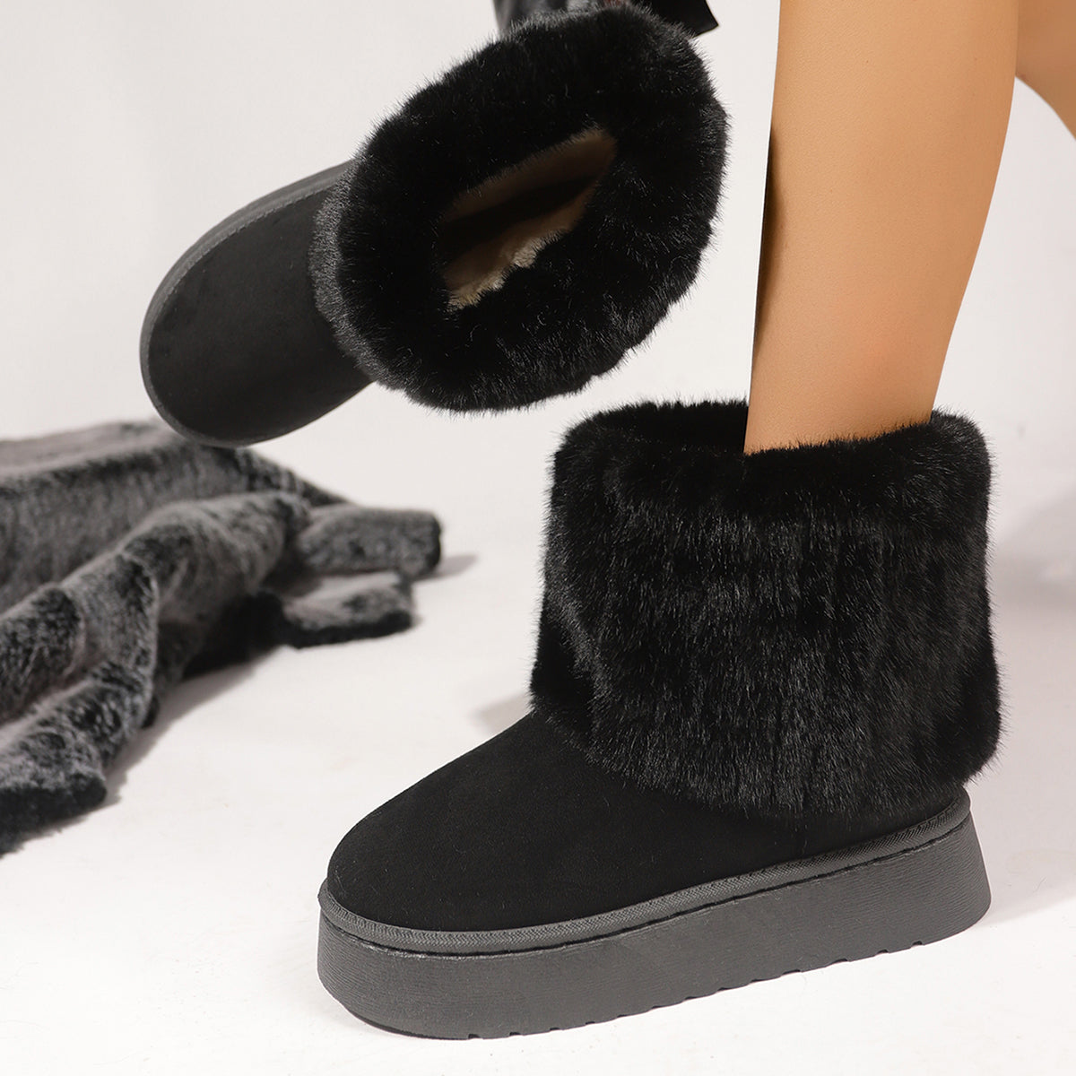 Flauschige und gemütliche Schlupfstiefel für den Winter für Damen | Dorria