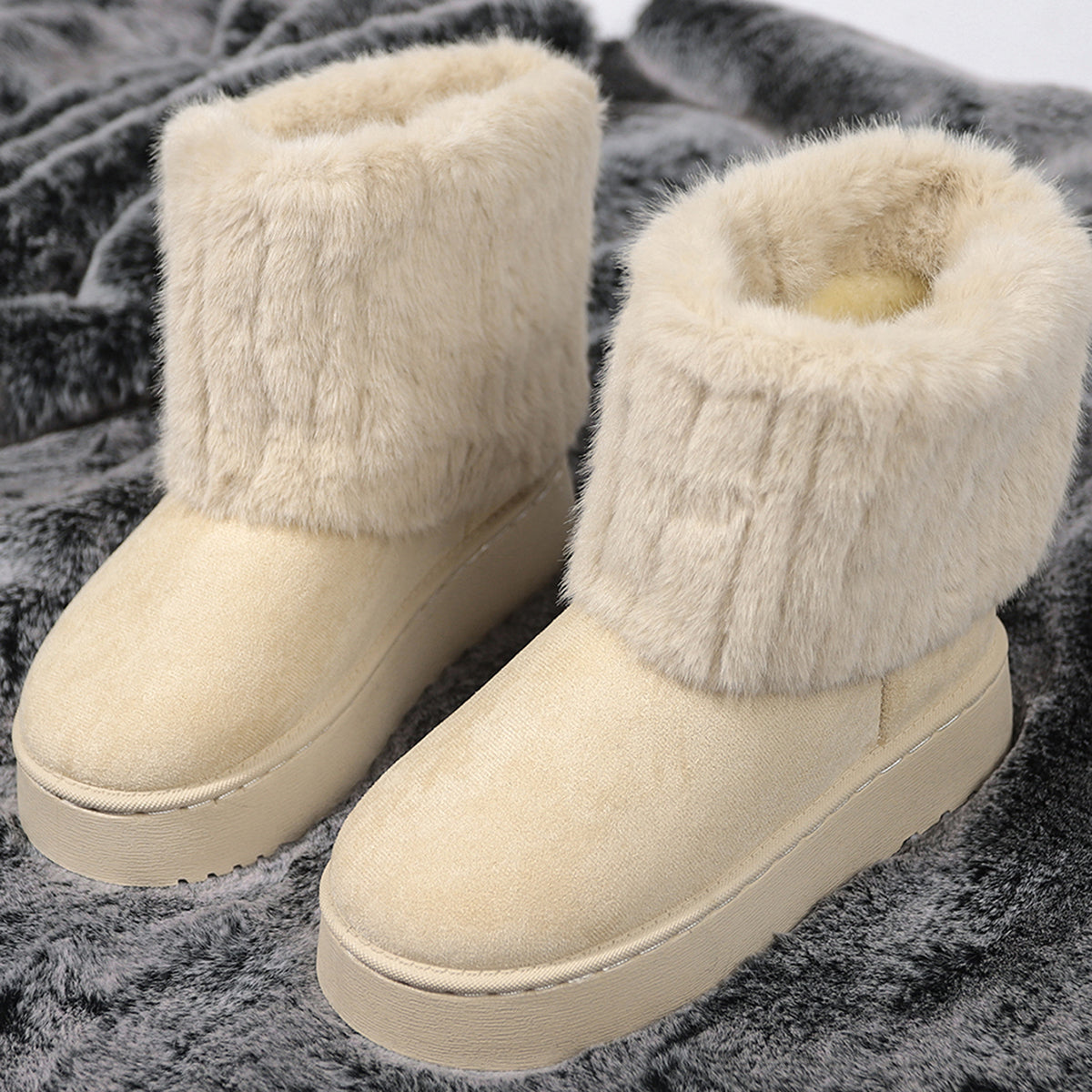 Flauschige und gemütliche Schlupfstiefel für den Winter für Damen | Dorria