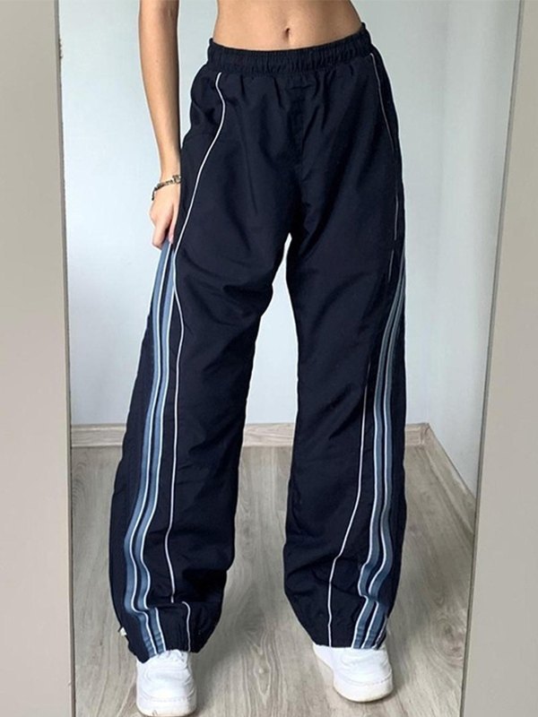 Gestreifte Baggy-Jogginghose im Vintage-Stil in Marineblau | Corissa