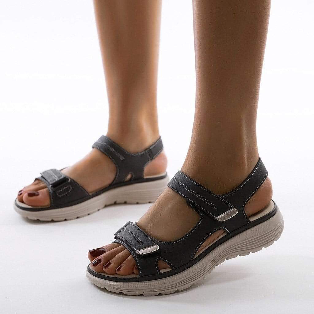 Verstellbare Sandalen für Damen mit dicker Sohle | Berbya